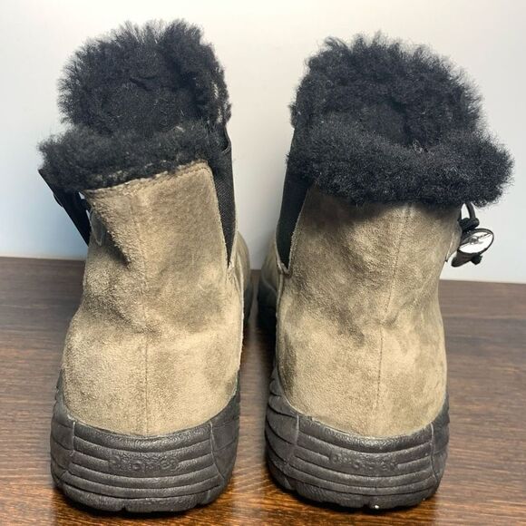 Propet Women's Fairbanks Suede Water Resistant Winter Rain Shearling Boot Size 9 - Picture 5 of 9
